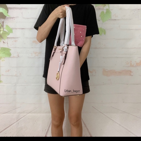 Michael Kors Ciara Large Top Zip Tote - Picture 3 of 12